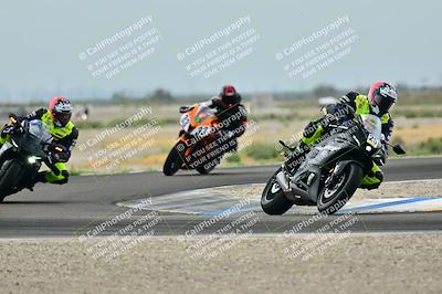 media/Apr-18-2025-TrackDaz (Fri) [[45f5874c44]]/C Group/Session 1 (Turn 7)/